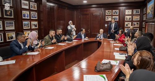 Abu-Ghazaleh Receives Delegation from Al-Quds University, Applauds Palestinian People’s Steadfastness 