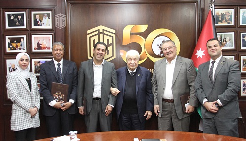 الدكتور طلال أبوغزاله يستقبل رئيس مجلس إدارة جمعية مستثمري شرق عمان الصناعية