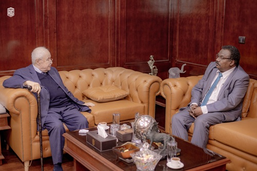 Dr. Abu-Ghazaleh Receives Secretary General of the Arab Thought Forum 