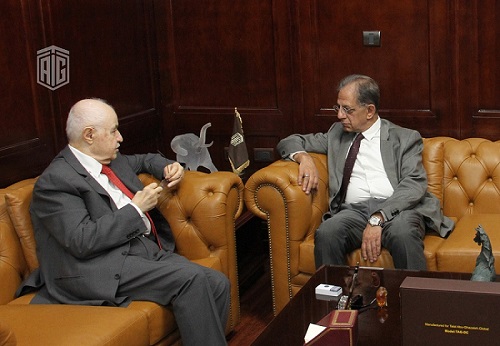 أبوغزاله يستقبل سفير جنوب أفريقيا في الأردن ويناقشان قضايا ذات اهتمام مشترك
