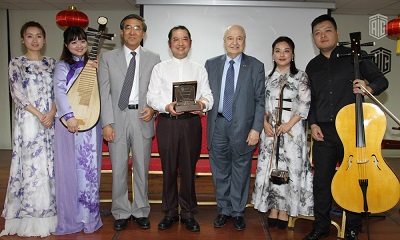 Abu-Ghazaleh Sponsors Chinese Musician Liu Guangyu's Concert Using the Traditional "Erhu" Musical Instrument 